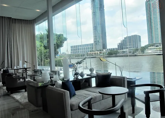 Luxury River View Apartamento Banguecoque